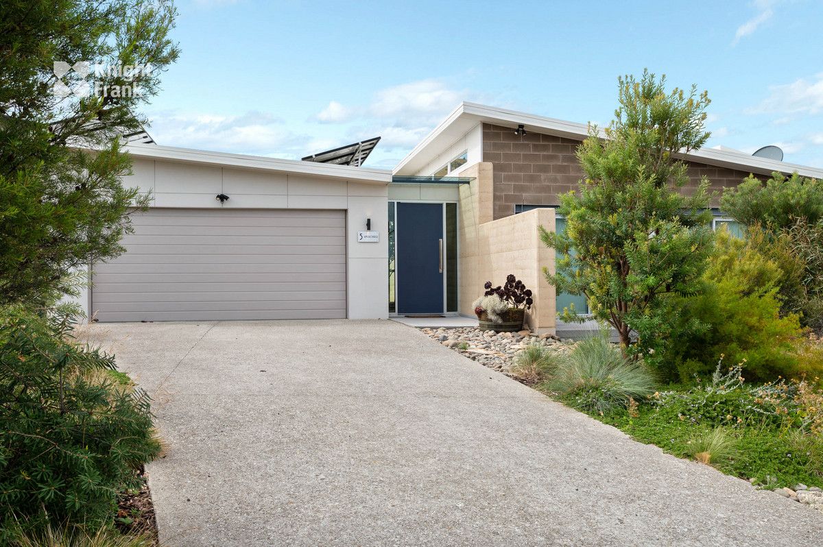 5 Anchorage Court, Tranmere TAS 7018, Image 0