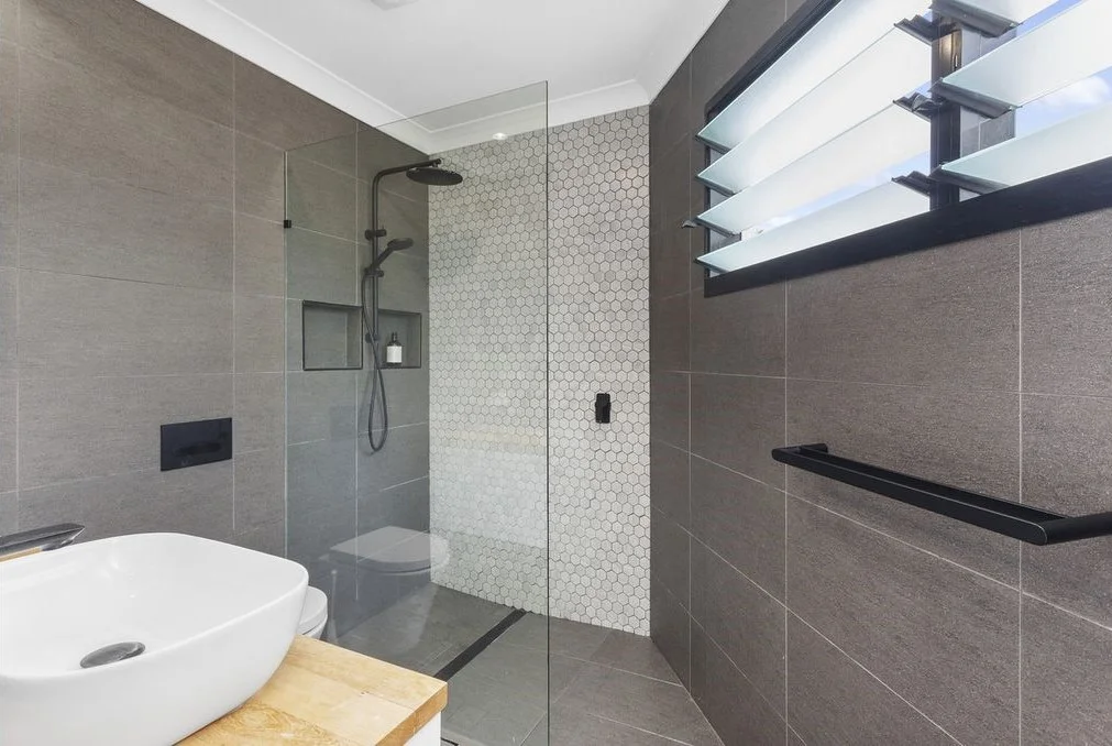 Additional image 7 of 2 Anita Avenue, Miami QLD 4220