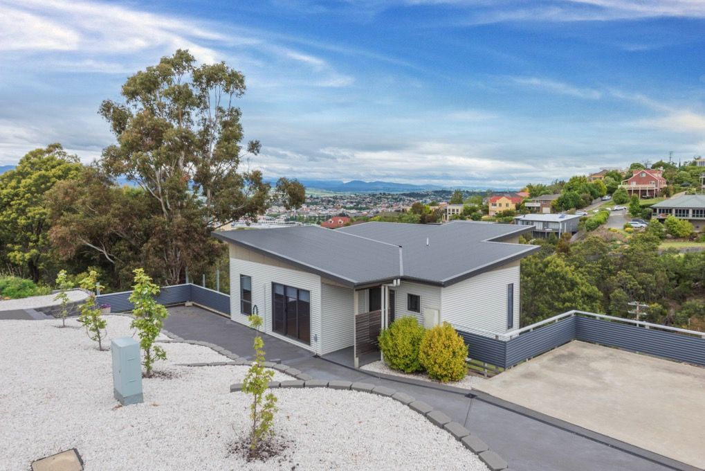 89 Lachlan Parade, Trevallyn TAS 7250, Image 0