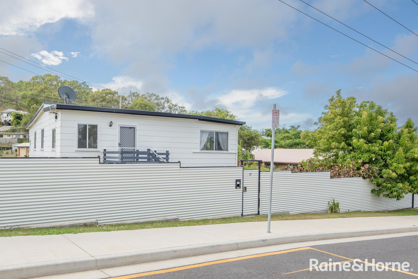 17 Philip Street, South Gladstone Property History & Address Research