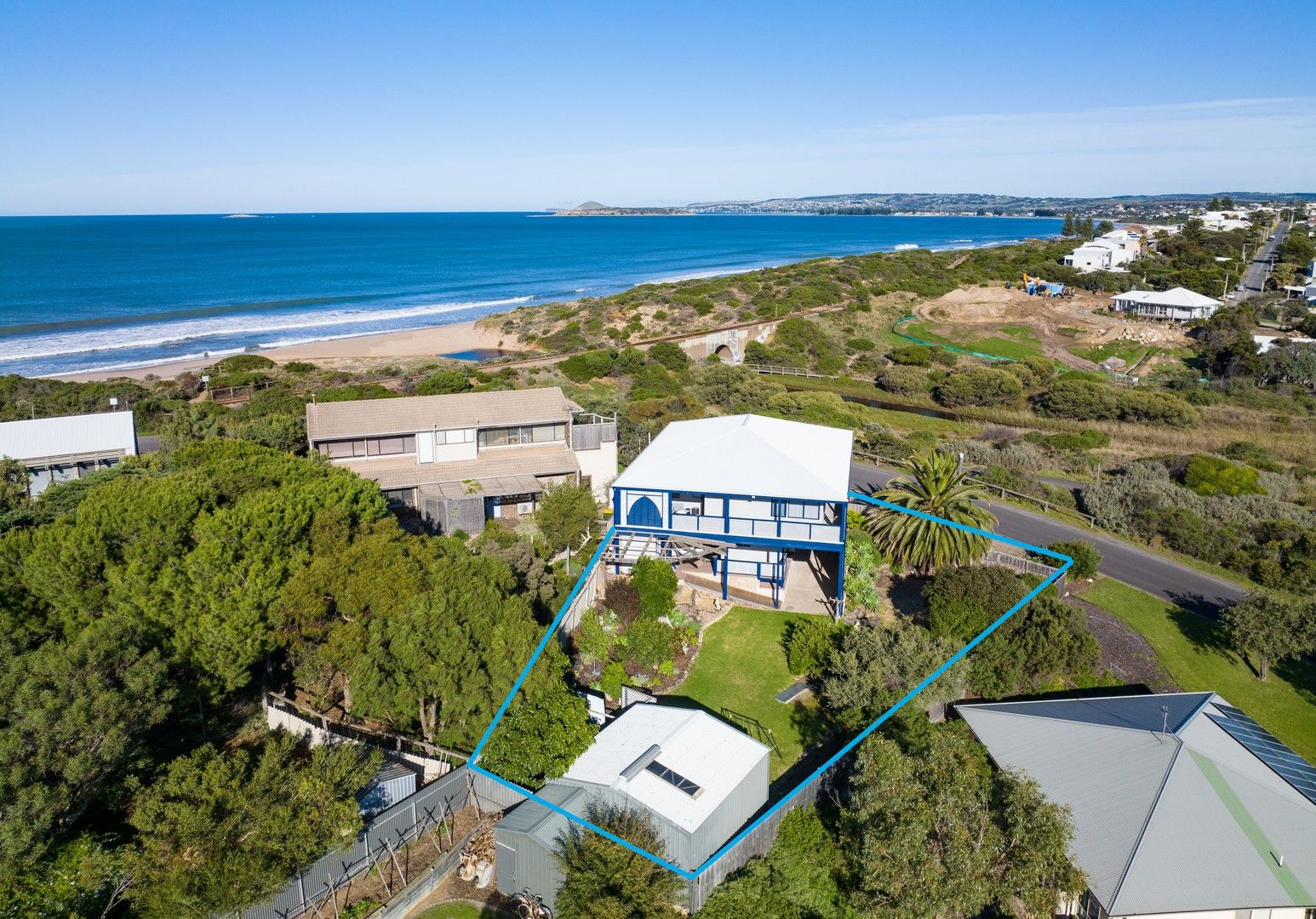 6 bedrooms House in 56 Ocean Road PORT ELLIOT SA, 5212