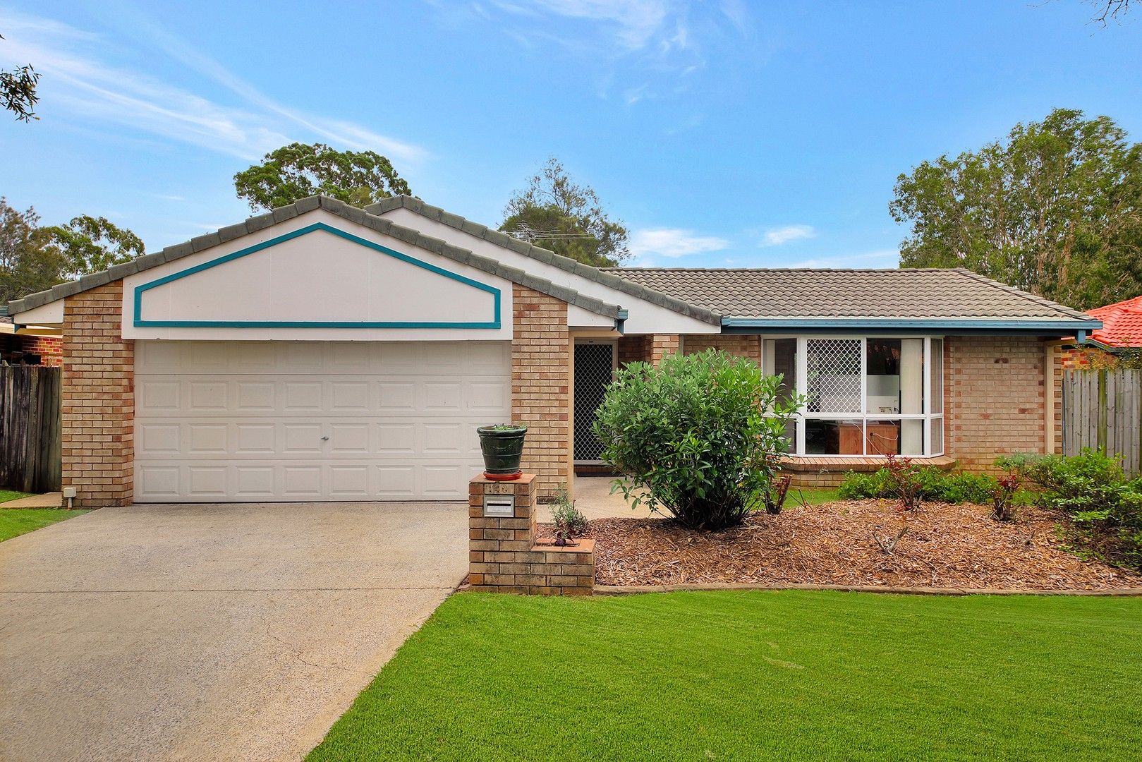 4 bedrooms House in 146 Silkyoak Circuit FITZGIBBON QLD, 4018