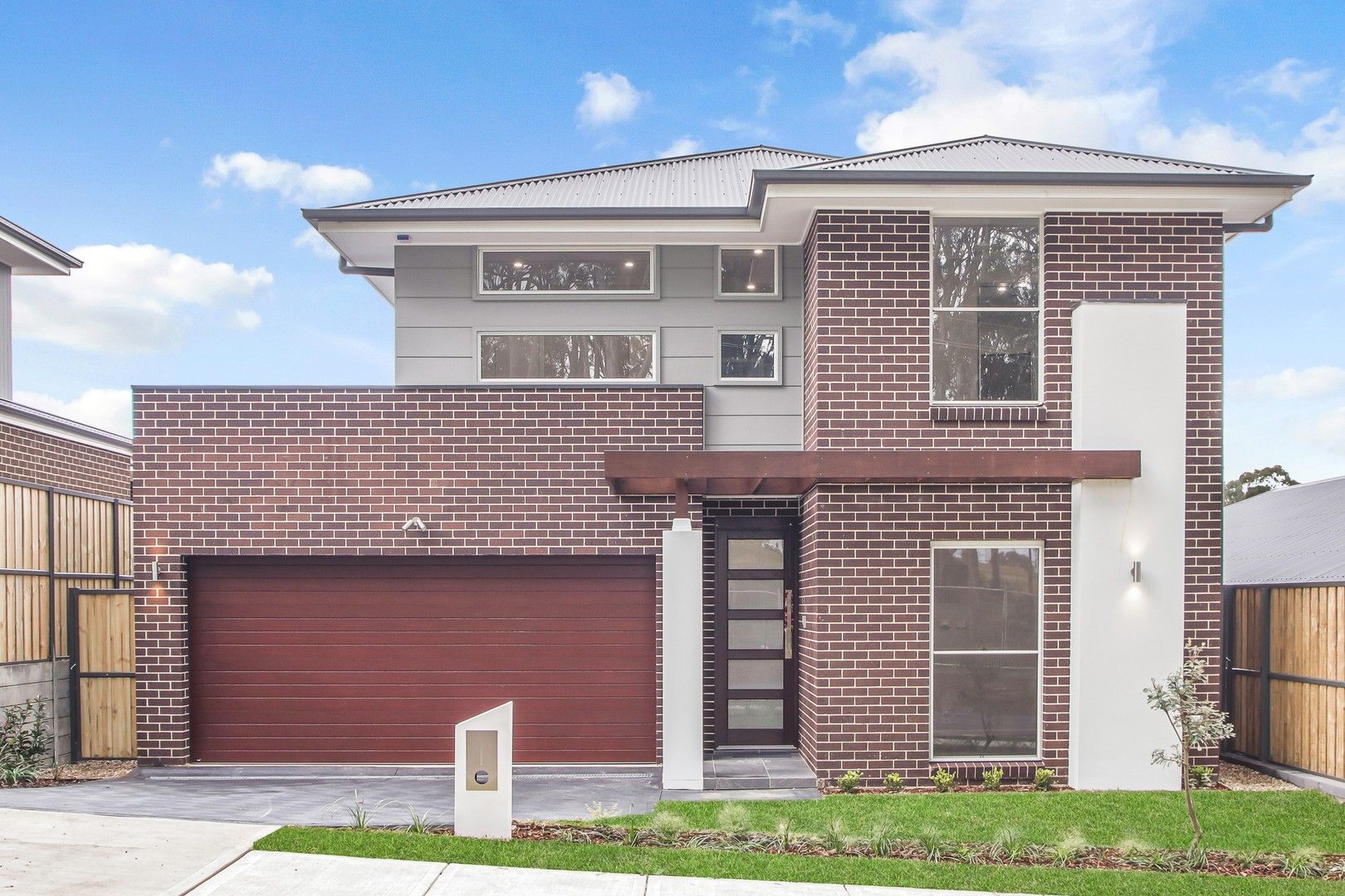 5 bedrooms House in 21 Putland Place (Vineyard) BOX HILL NSW, 2765