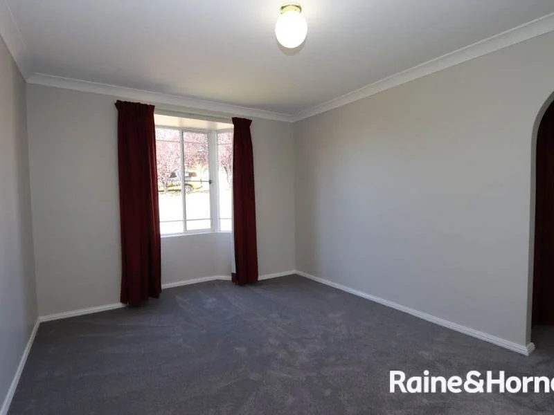 Additional image 13 of 19 Kurumben Place, Bathurst NSW 2795