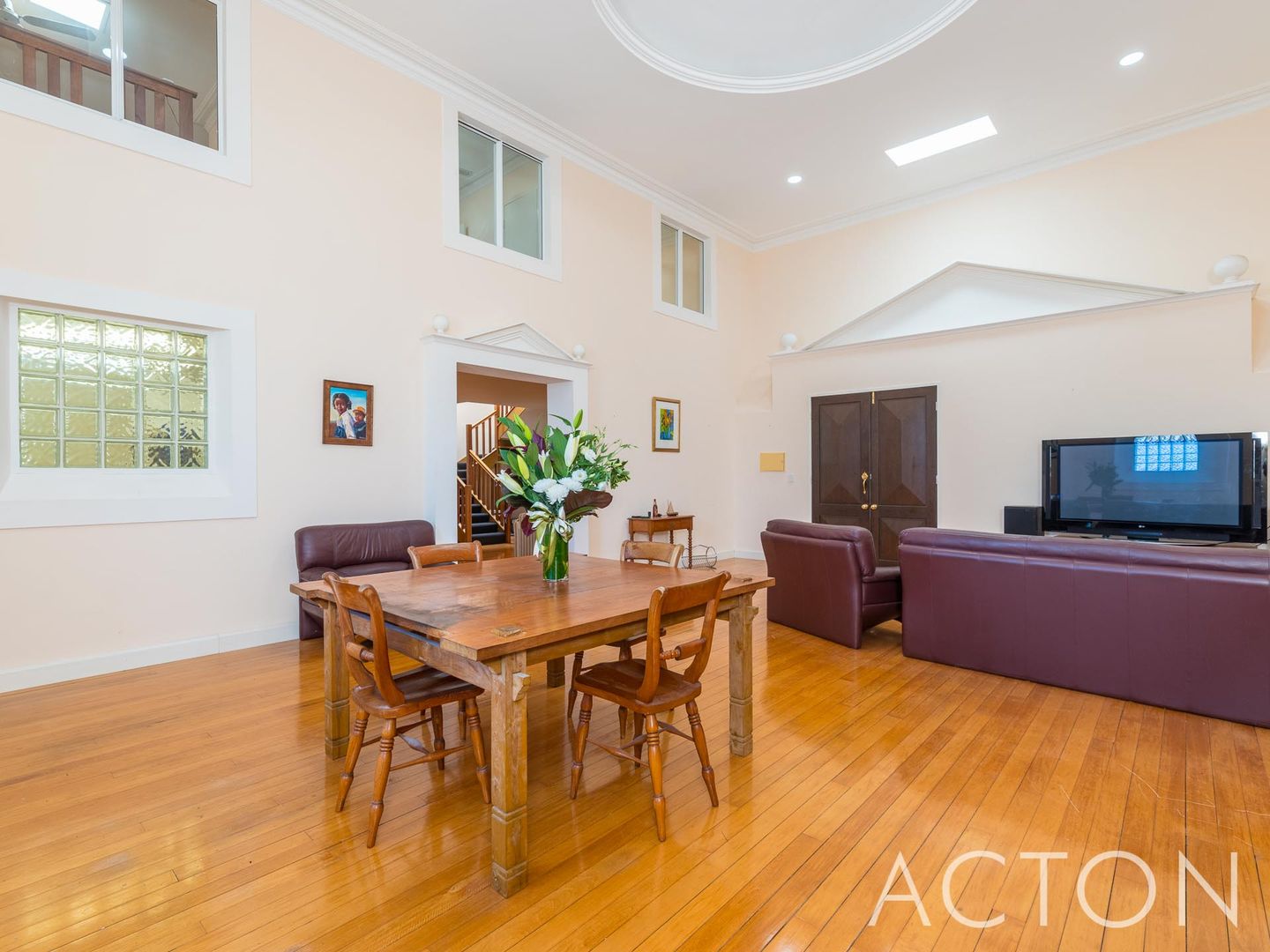 3/8 Johnston Street, Peppermint Grove WA 6011, Image 2