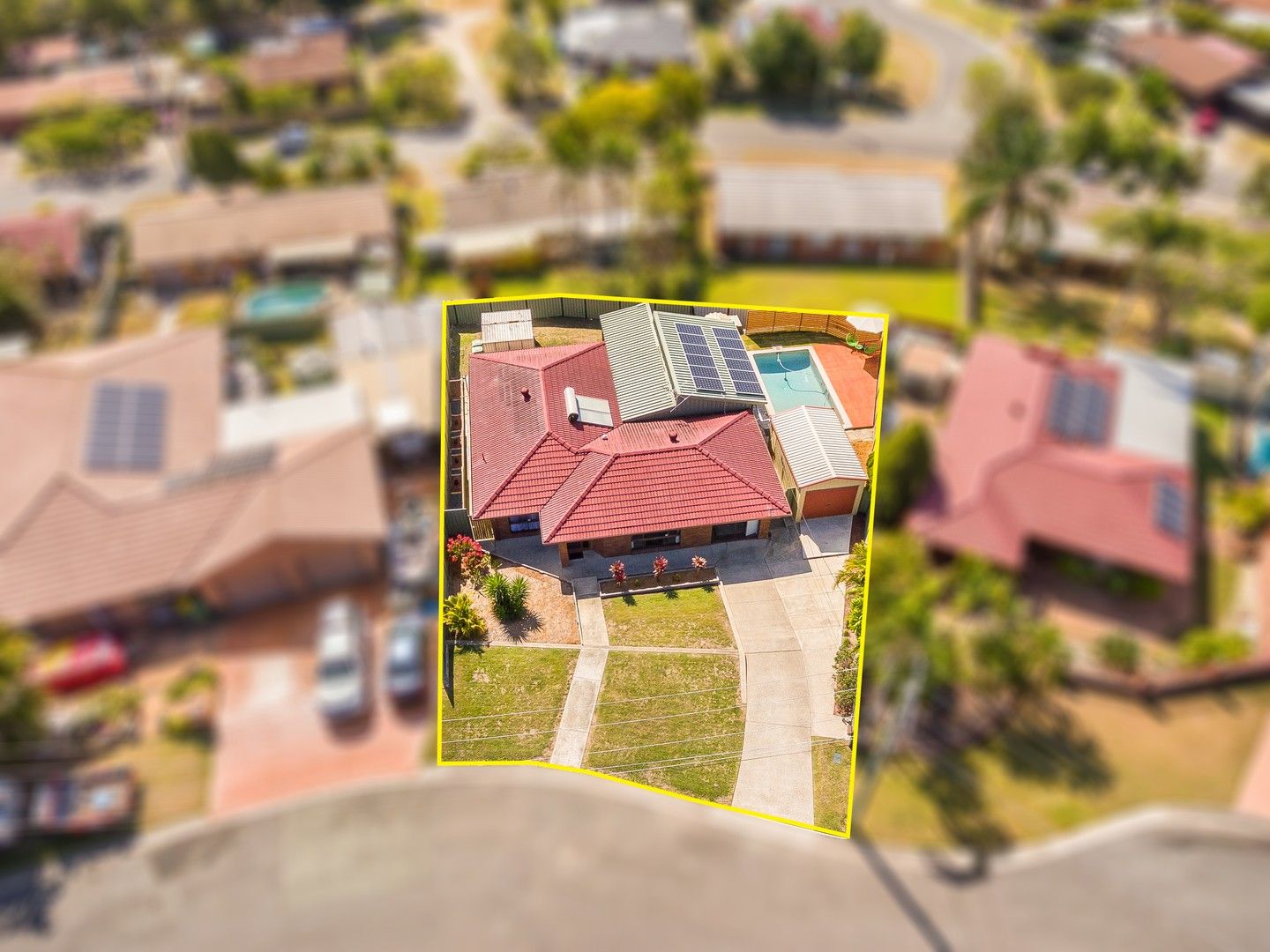 10 Lintrose Court, Edens Landing QLD 4207, Image 0