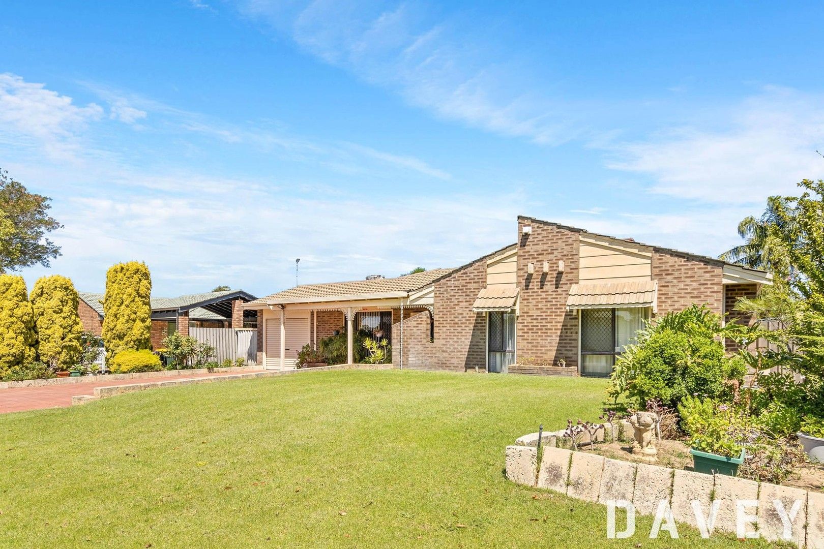 14 Hampstead Court, Kingsley WA 6026, Image 0