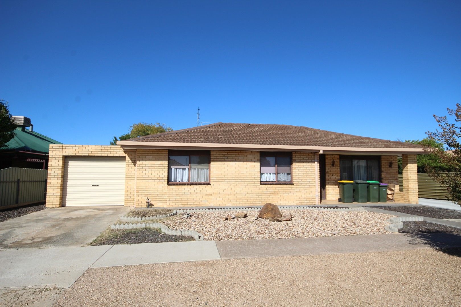 1/10 Williams Road, Horsham VIC 3400 House For Rent 360 Domain