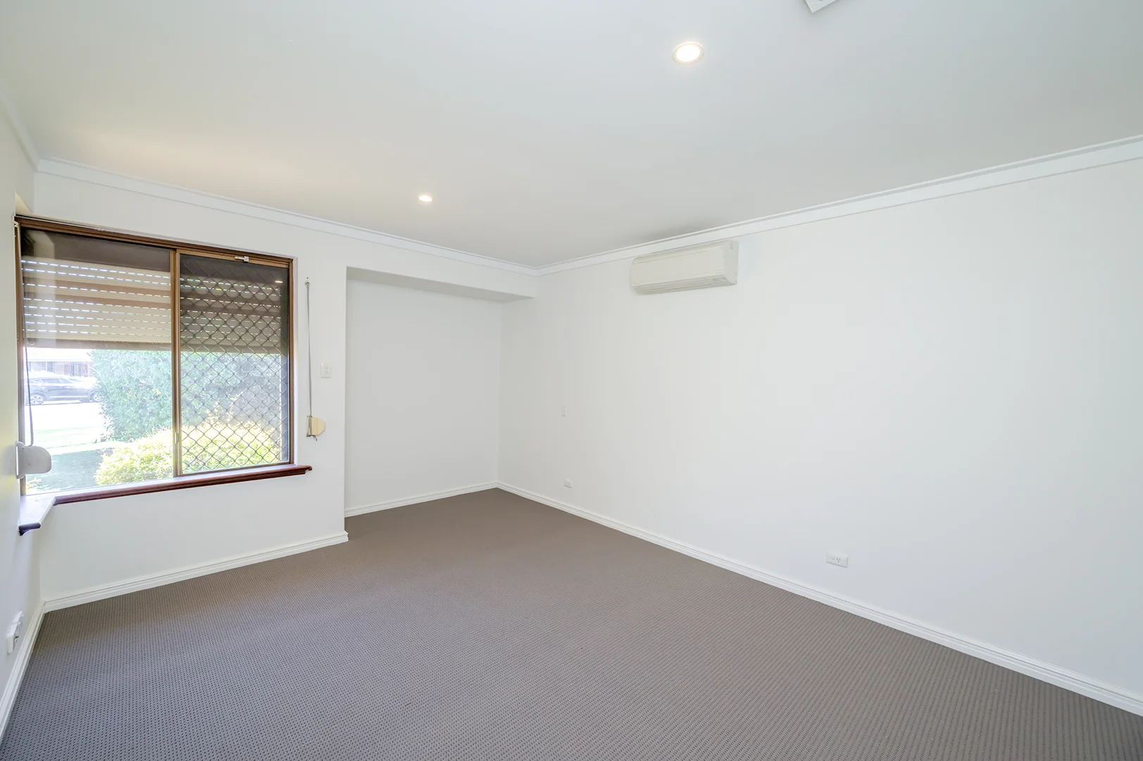 Additional image 15 of 8 POOLE PLACE, Bateman WA 6150