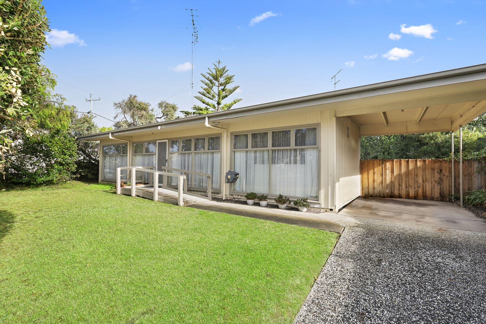 5 Wallington Road, Ocean Grove Property History & Address Research