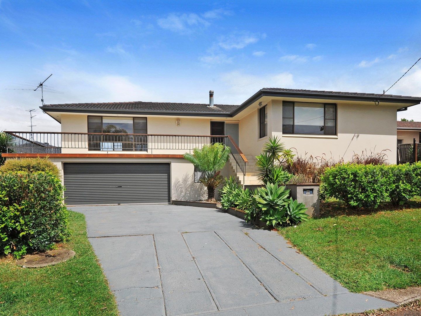3 bedrooms House in 39 Calwalla Crescent PORT MACQUARIE NSW, 2444