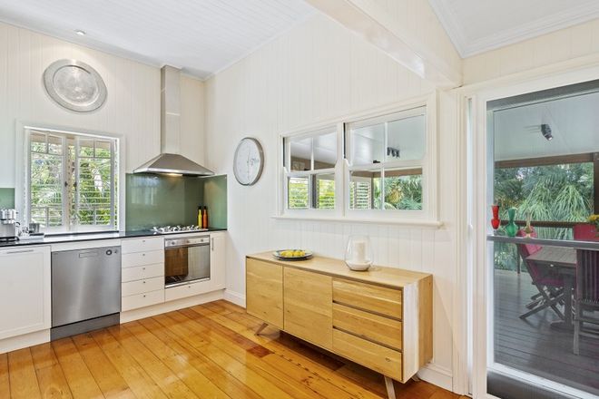 13 Barchester Street Sherwood 4075 - Image 3