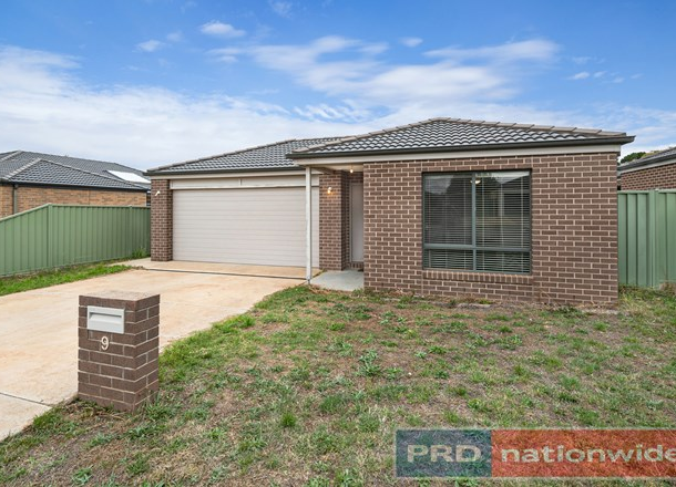 9 Hodge Street, Miners Rest VIC 3352