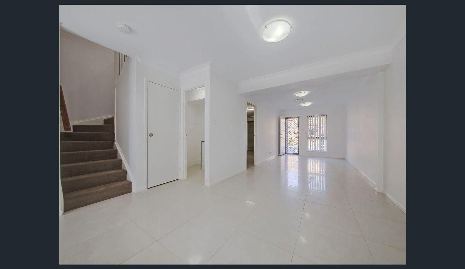 2/53 Injune Cct, Calamvale QLD 4116 Townhouse For Rent Domain