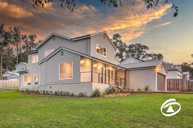 Picture of 1 Carawa Street, COCKATOO VIC 3781