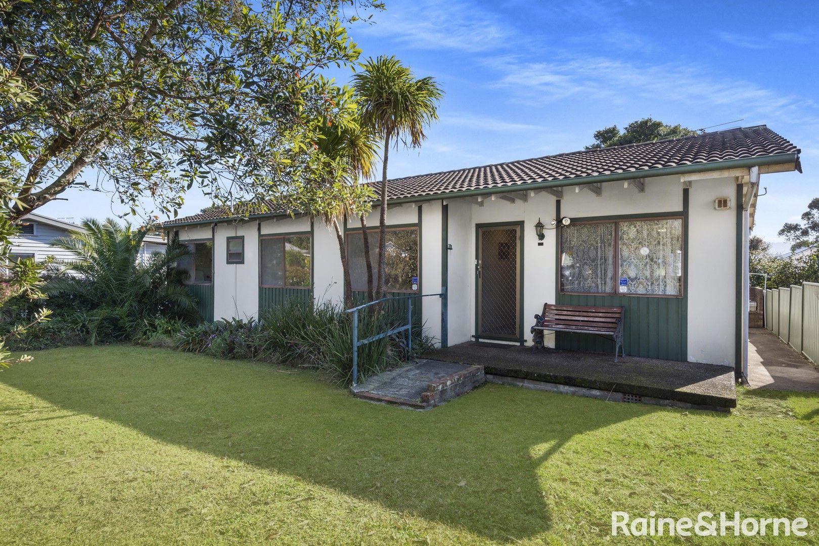 35 Edwards Avenue, Bomaderry NSW 2541, Image 0