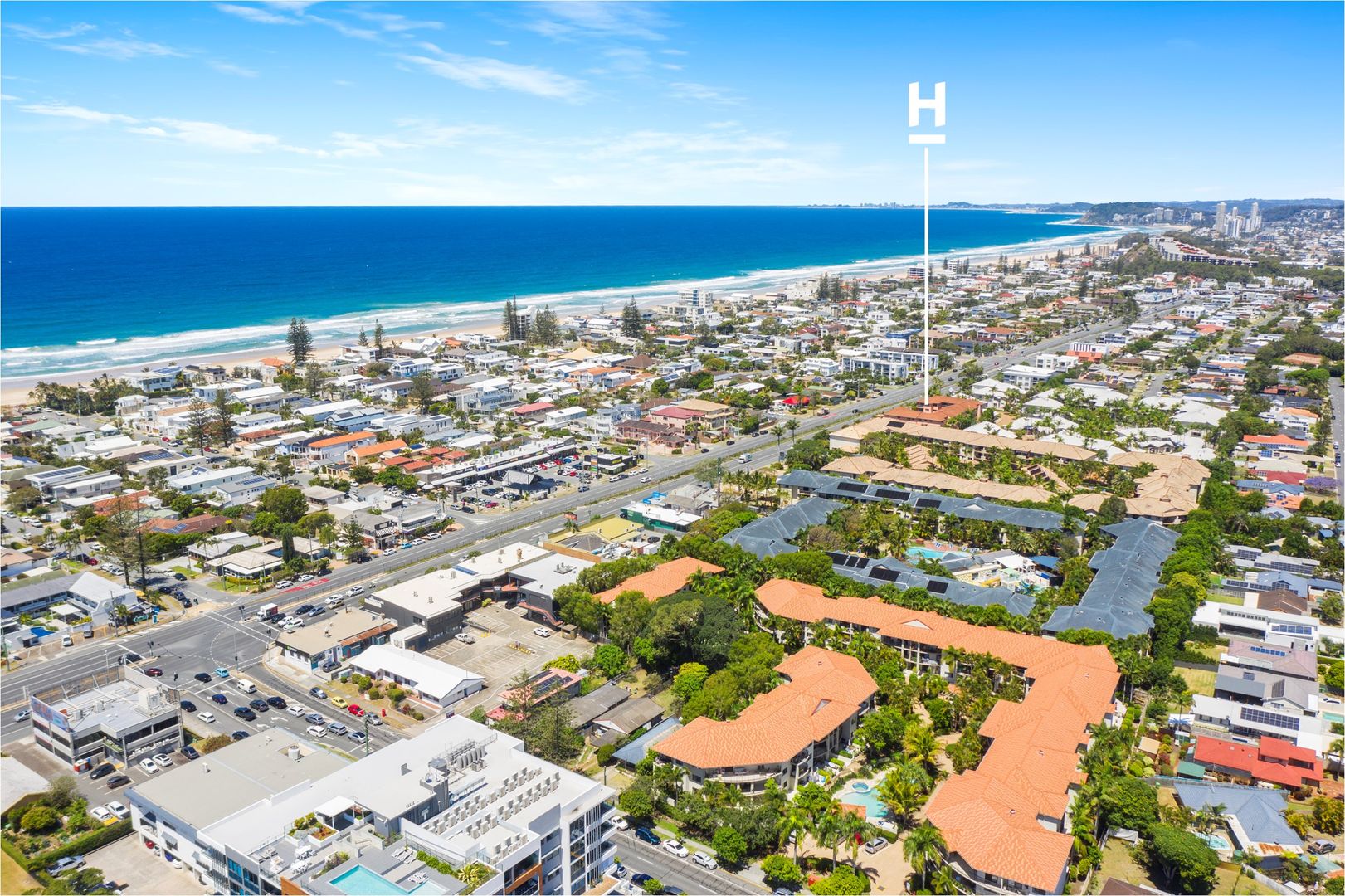 10 2340 gold coast highway
