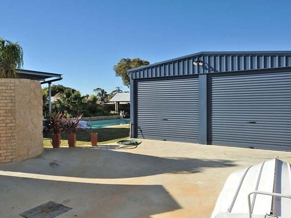 18 Smythe Street, Rockingham WA 6168