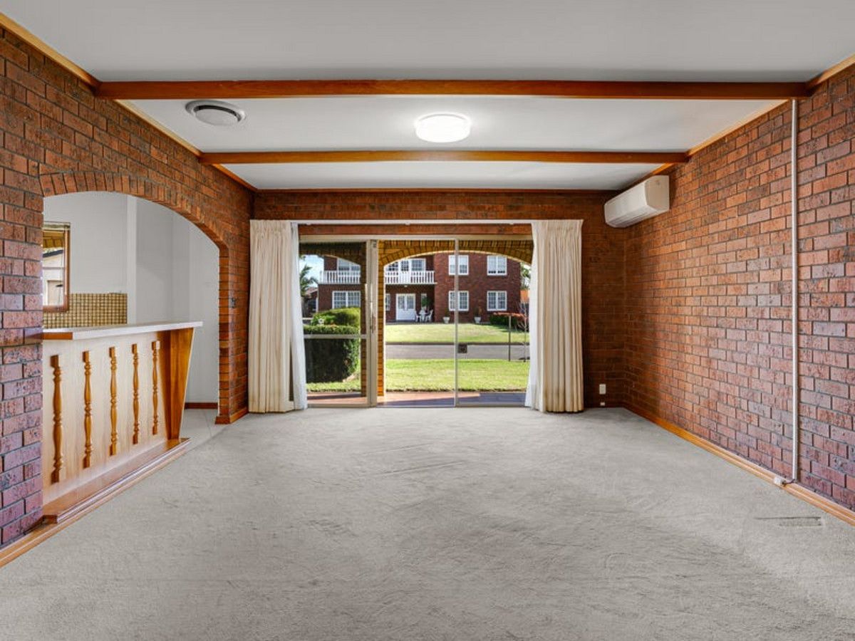 3 bedrooms House in 61 Riverway Place KIDMAN PARK SA, 5025