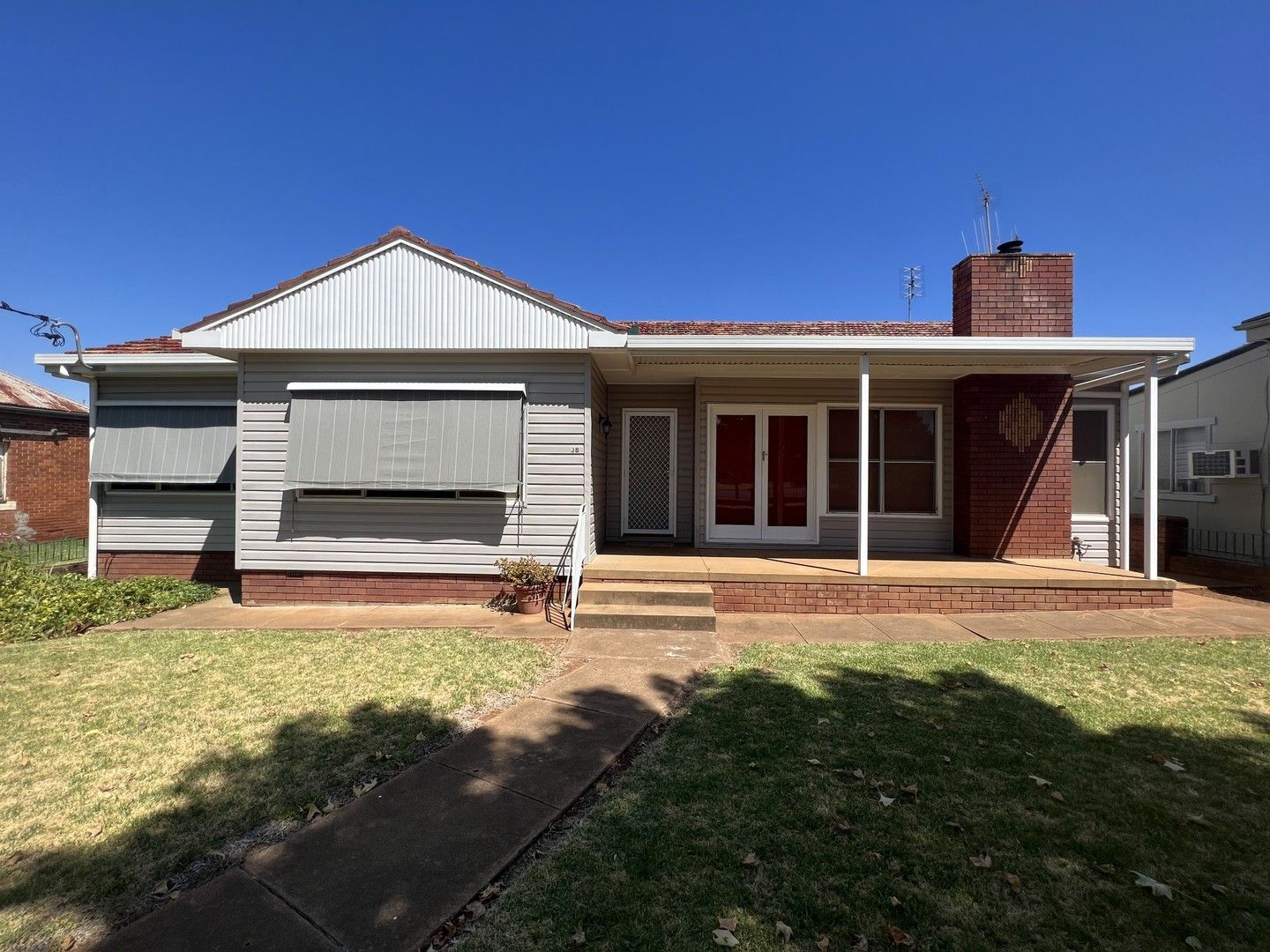 4 bedrooms House in 38 Hill Street PARKES NSW, 2870