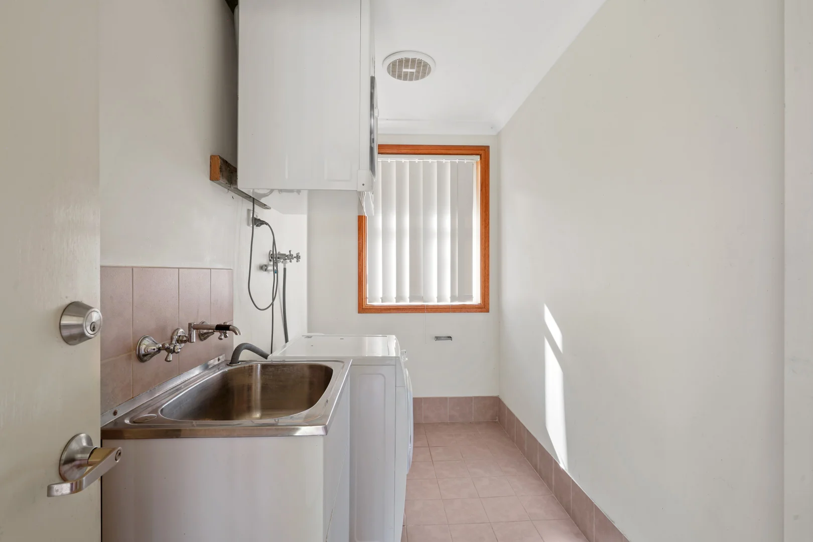 Additional image 9 of 10c Alexander Cres, Macquarie Fields NSW 2564