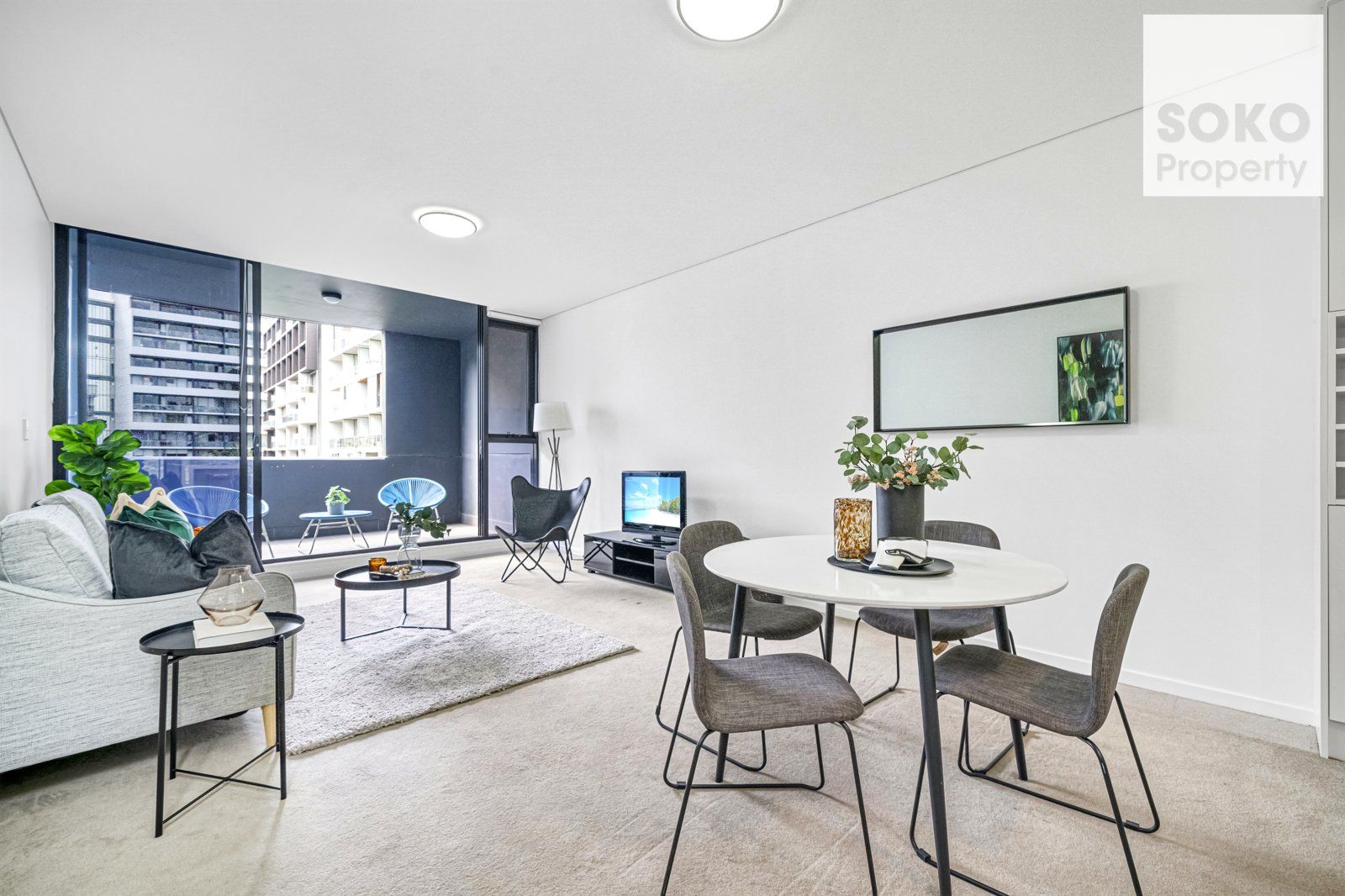 2 bedrooms Apartment / Unit / Flat in 202/1 Lamond Ln ZETLAND NSW, 2017