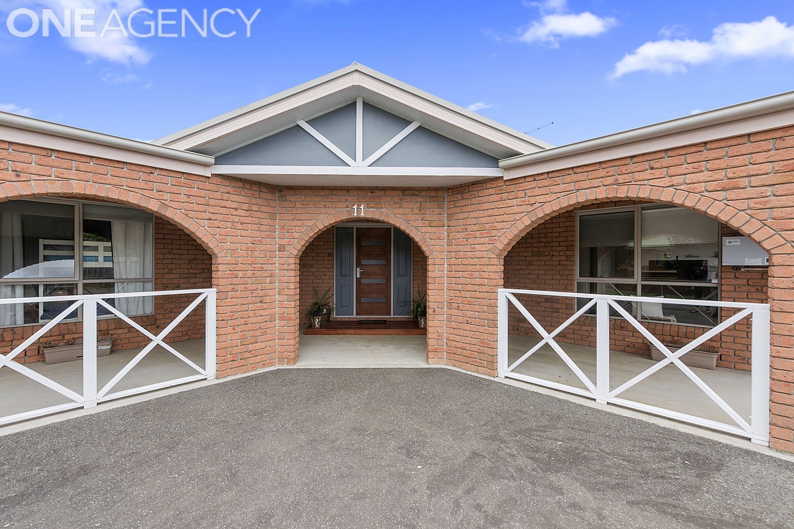 11 Racecourse Crescent, Turners Beach Property History & Address