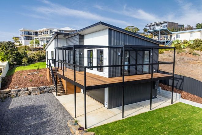 Picture of 39 Solway Crescent, ENCOUNTER BAY SA 5211
