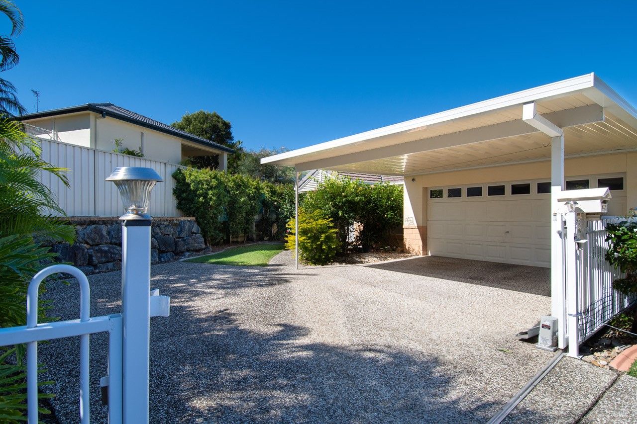 16 Leighanne Crescent, Arundel QLD 4214, Image 1
