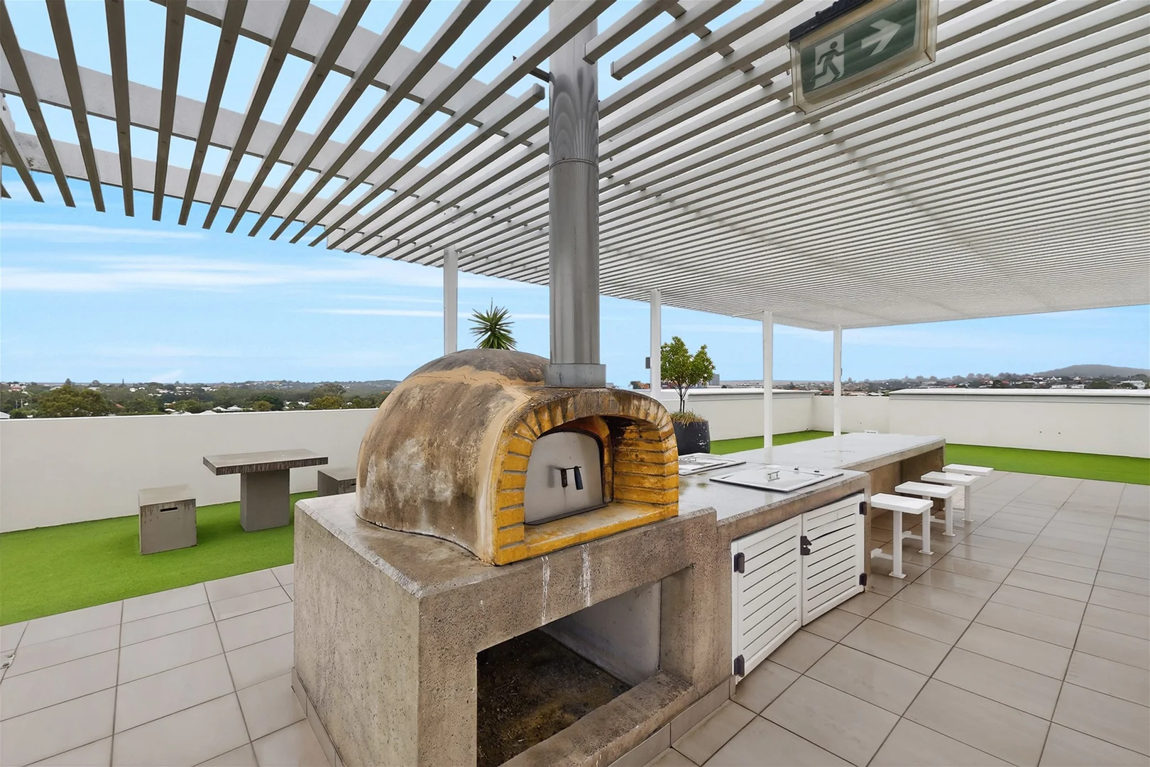 Additional image 13 of 207/283 Logan Rd, Stones Corner QLD 4120