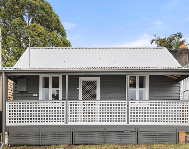 12 Mitchell Street, Tighes Hill NSW 2297