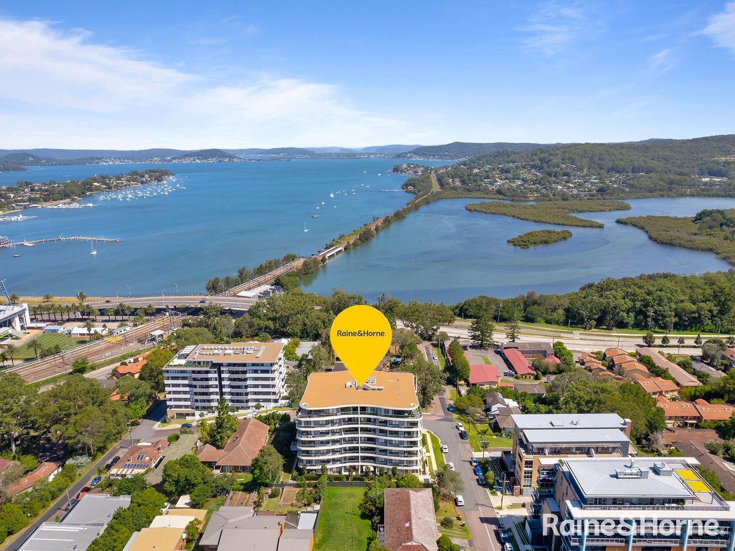 409/2 Wilhelmina Street, Gosford NSW 2250, Image 0