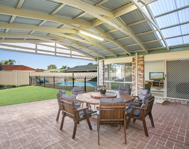 6 Troon Court, Banora Point NSW 2486