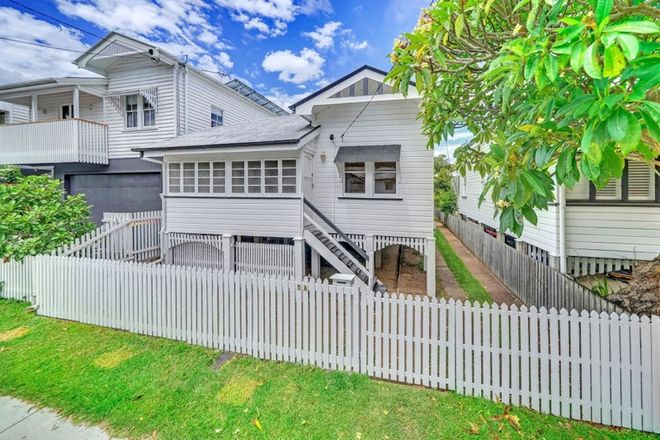 Picture of 16 Soudan Street, TOOWONG QLD 4066