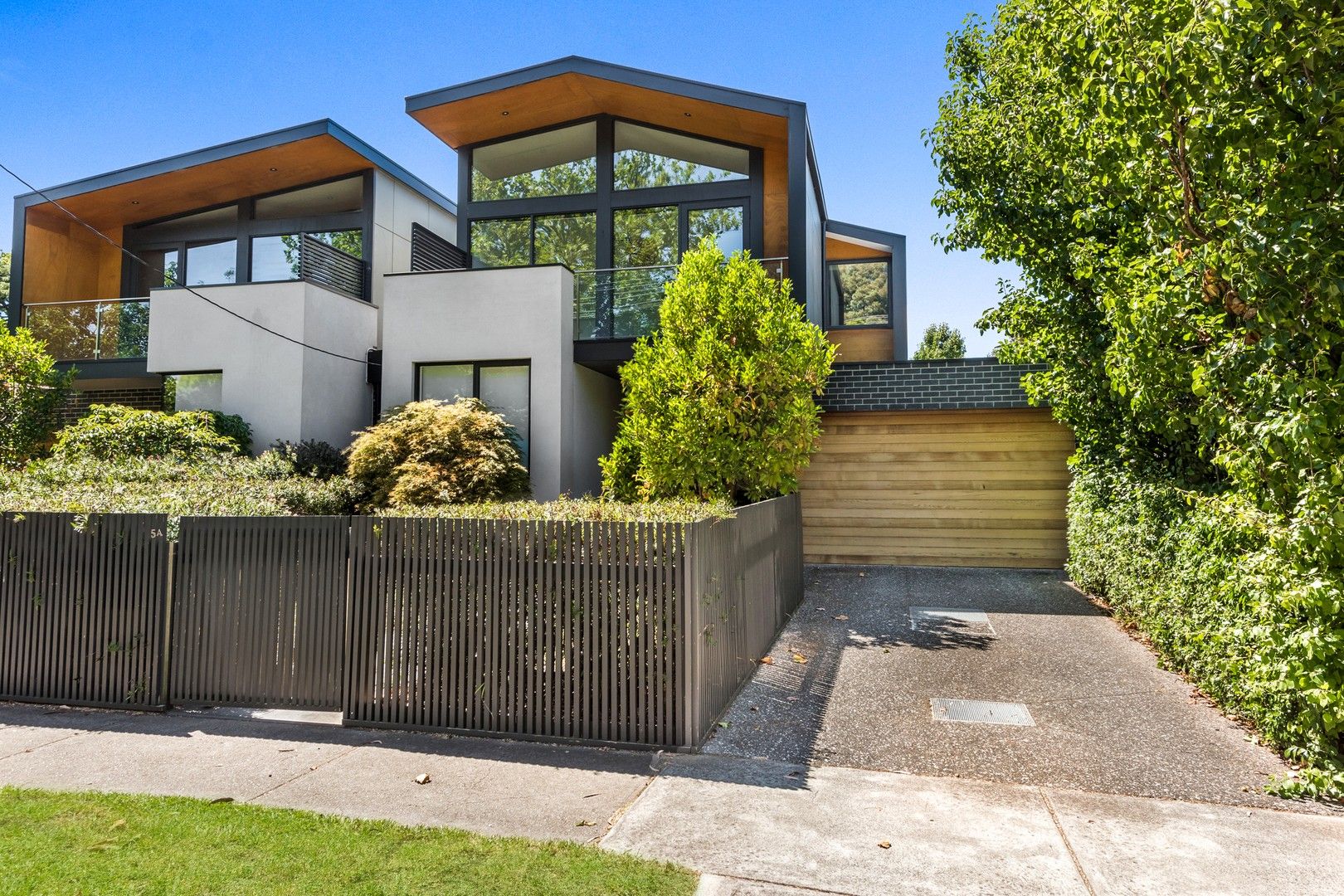 4 bedrooms House in 5A Aird Street CAMBERWELL VIC, 3124