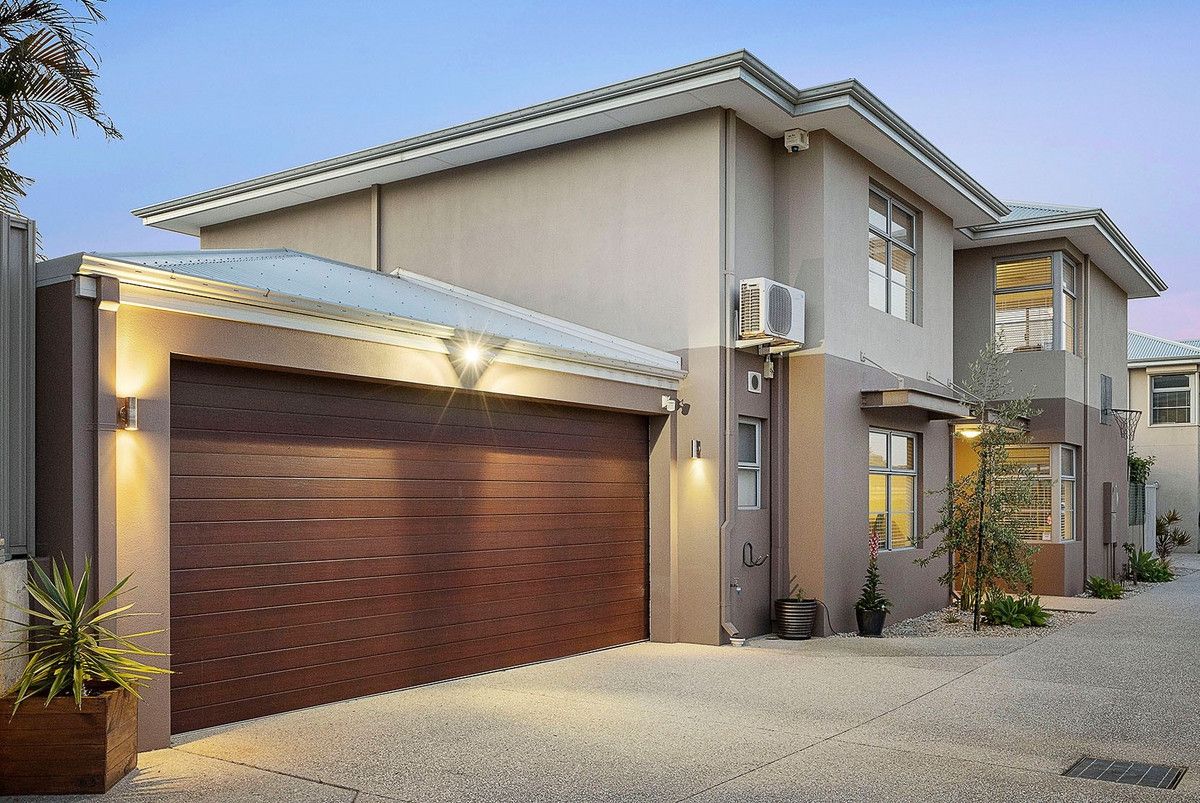 4 bedrooms House in 70B Ventnor Street SCARBOROUGH WA, 6019