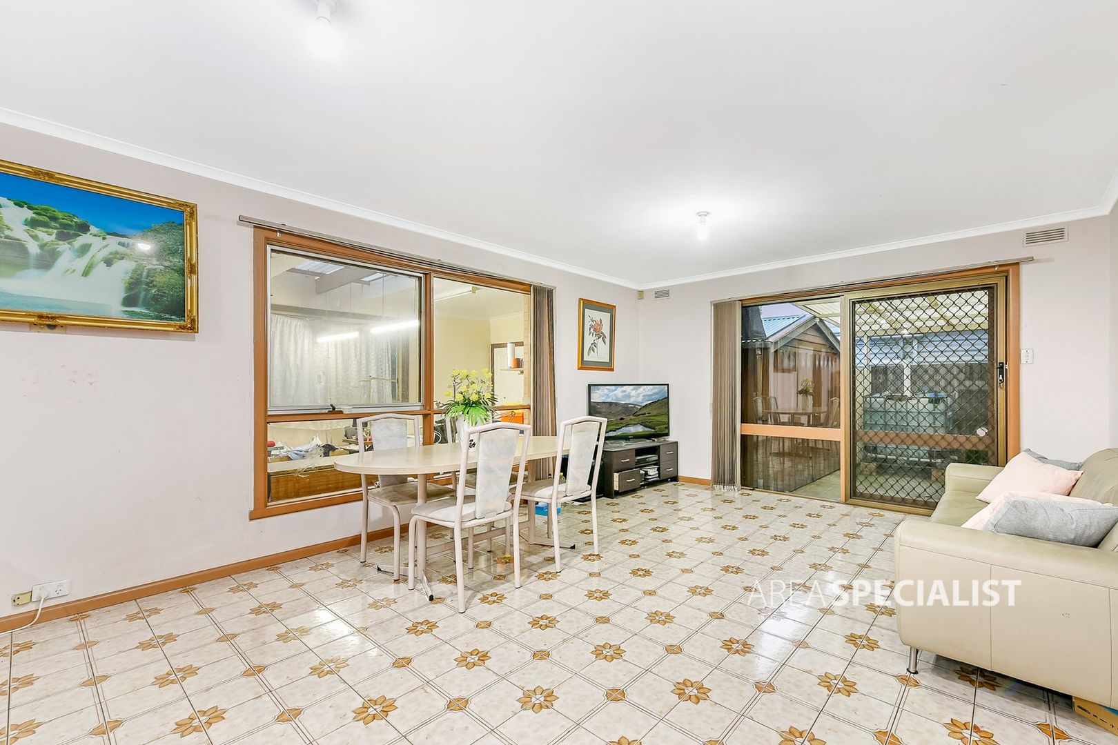 21 Regina Street, Springvale South VIC 3172, Image 1