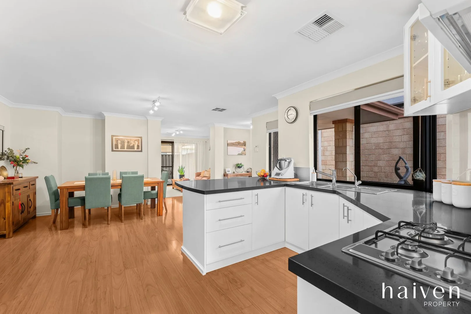 Additional image 6 of 6/11-13 Herndon Close, Cannington WA 6107