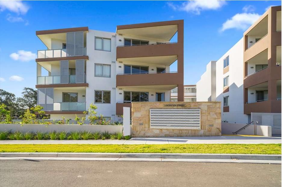 3 bedrooms Apartment / Unit / Flat in AG06/1 Demeter Street ROUSE HILL NSW, 2155