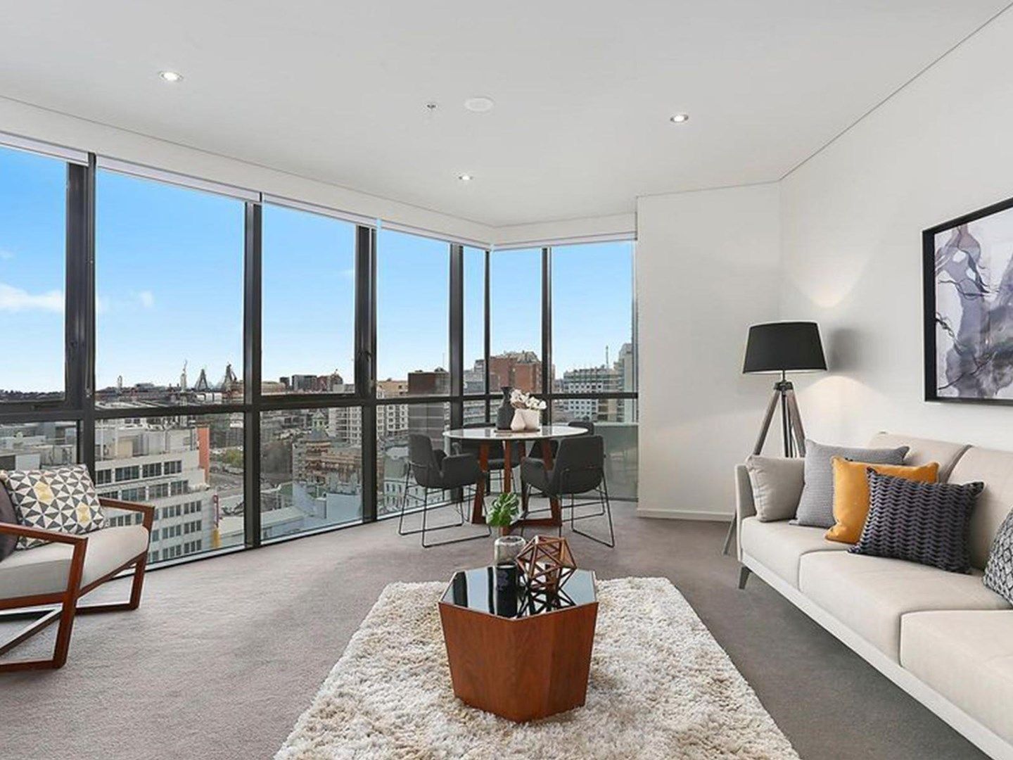 2 bedrooms Apartment / Unit / Flat in 1408/718 George Street HAYMARKET NSW, 2000