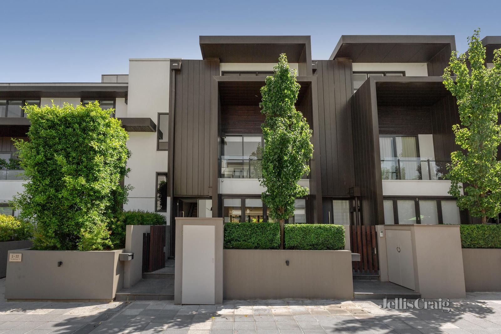 1 Pin Oak Court, Canterbury VIC 3126, Image 1