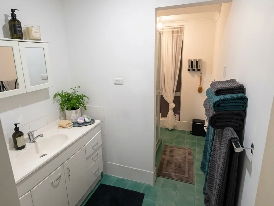 Image 10