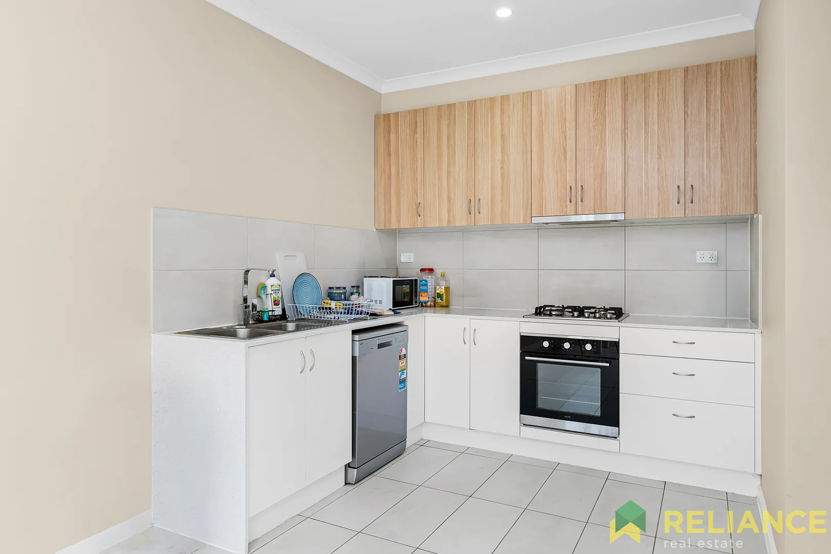 Additional image 4 of 78 Fulham Crescent, Thornhill Park VIC 3335