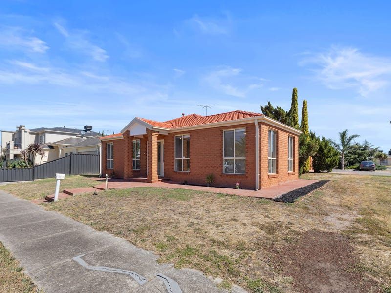 2 Oriana Way, Sydenham VIC 3037, Image 2