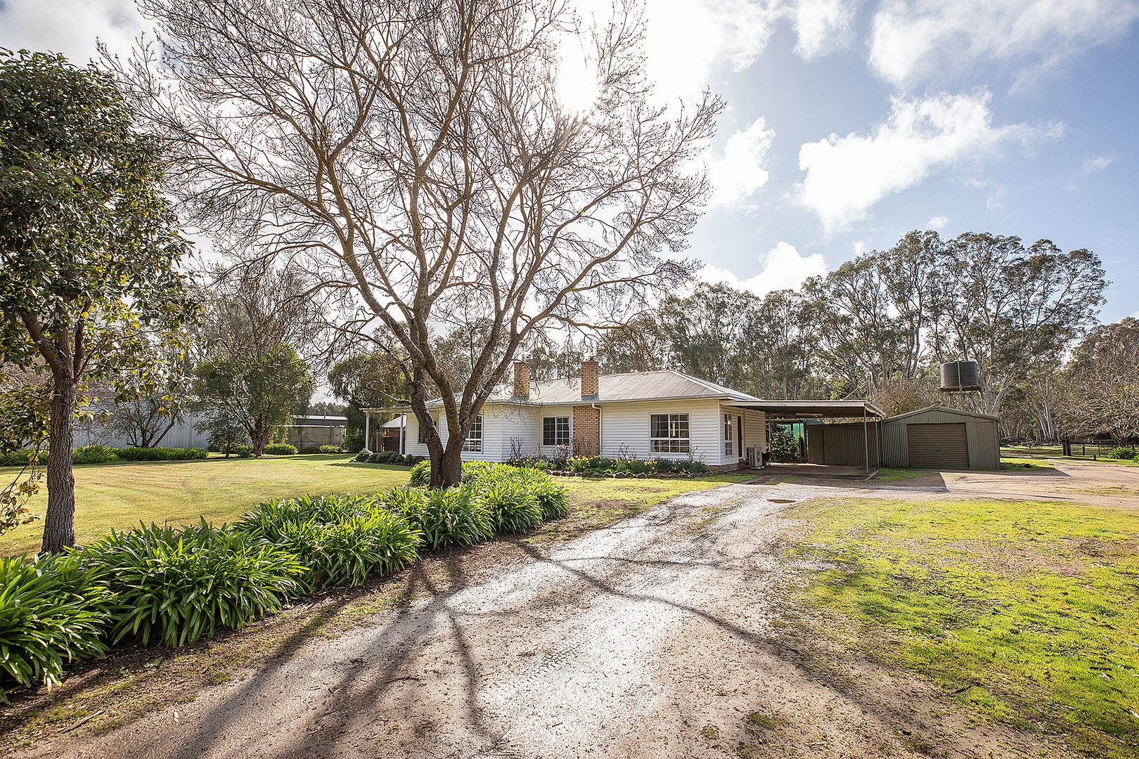 4642 Casterton-Edenhope Road, Kadnook VIC 3318, Image 2