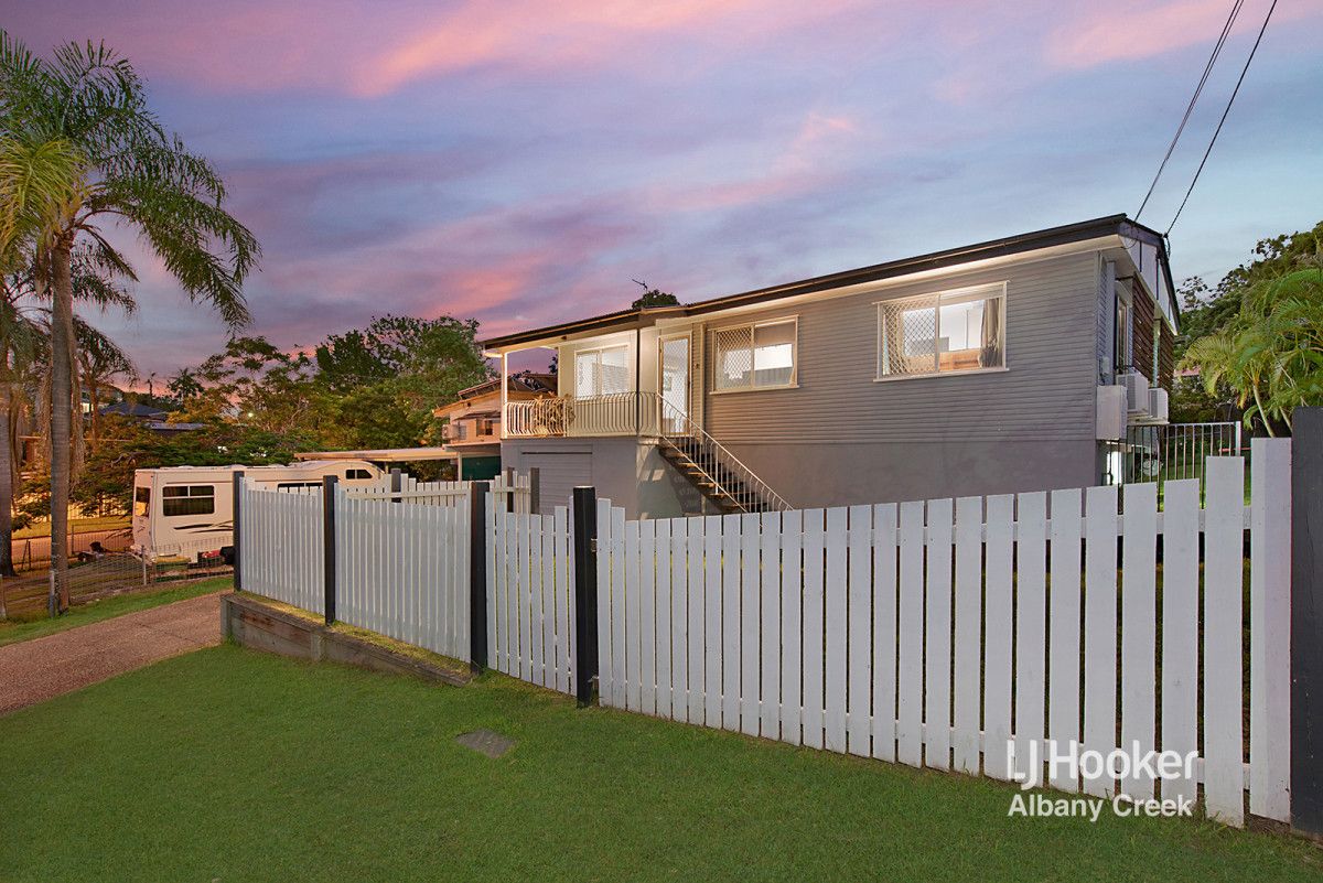 16 Burloo Crescent, Ferny Hills QLD 4055, Image 2