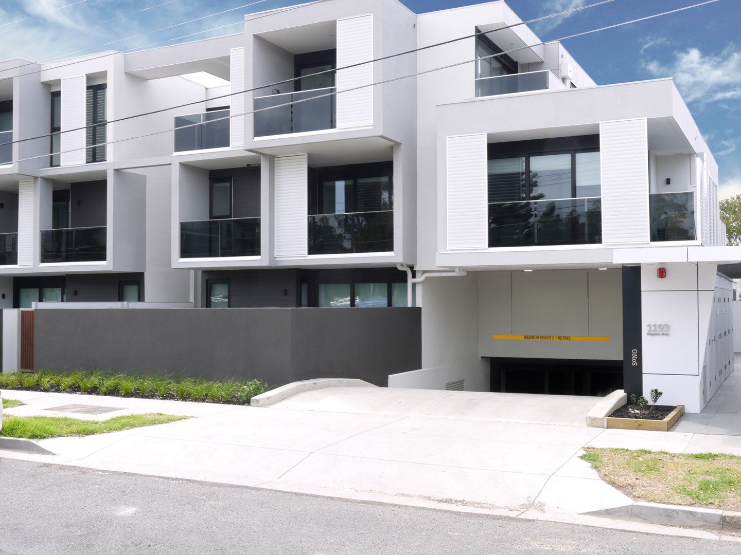 1 bedrooms Apartment / Unit / Flat in 201/1193 Nepean Hwy HIGHETT VIC, 3190