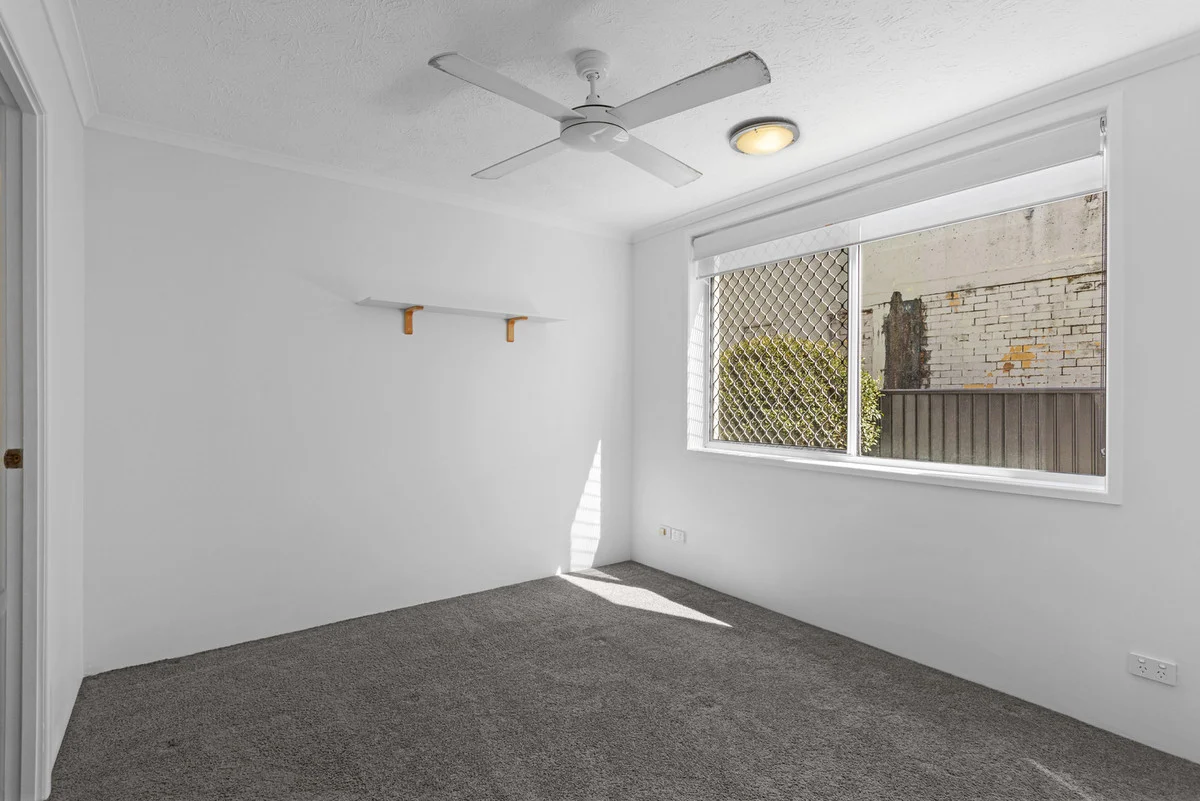 Additional image 8 of 2/300 The Esplanade, Miami QLD 4220