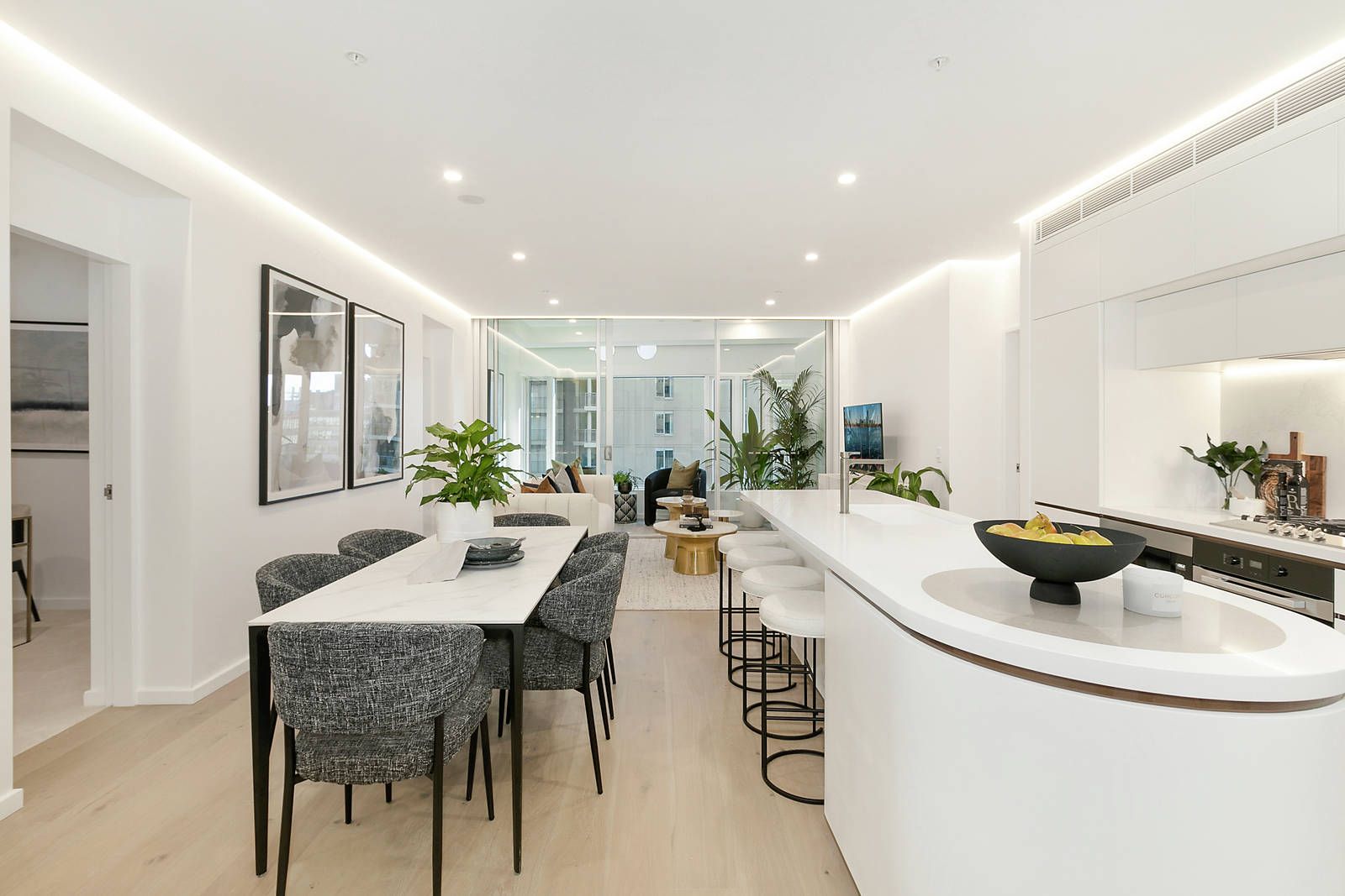 1302/116 Bathurst Street, Sydney NSW 2000 Domain