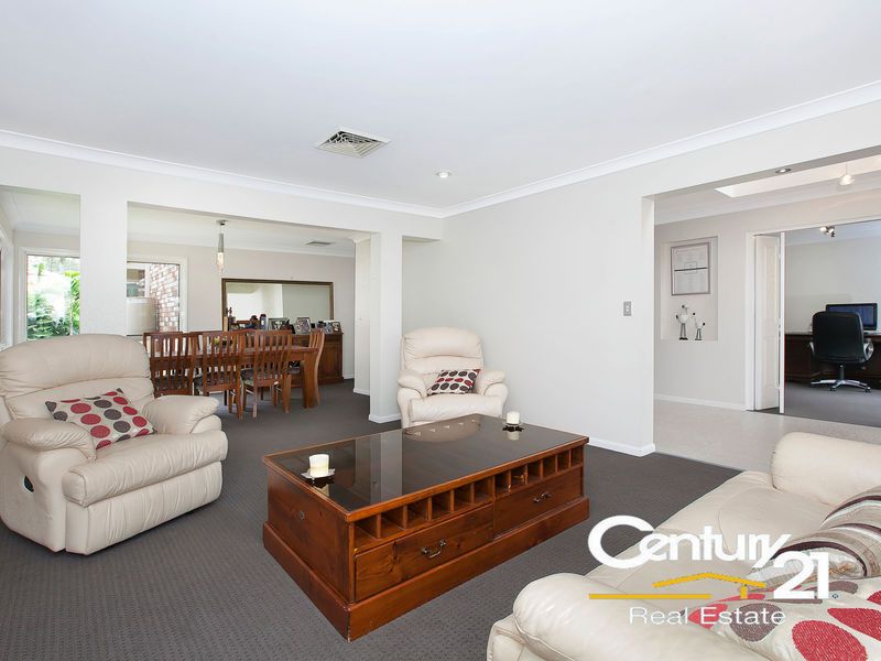 69  Skye Place, Upper Kedron QLD 4055, Image 2